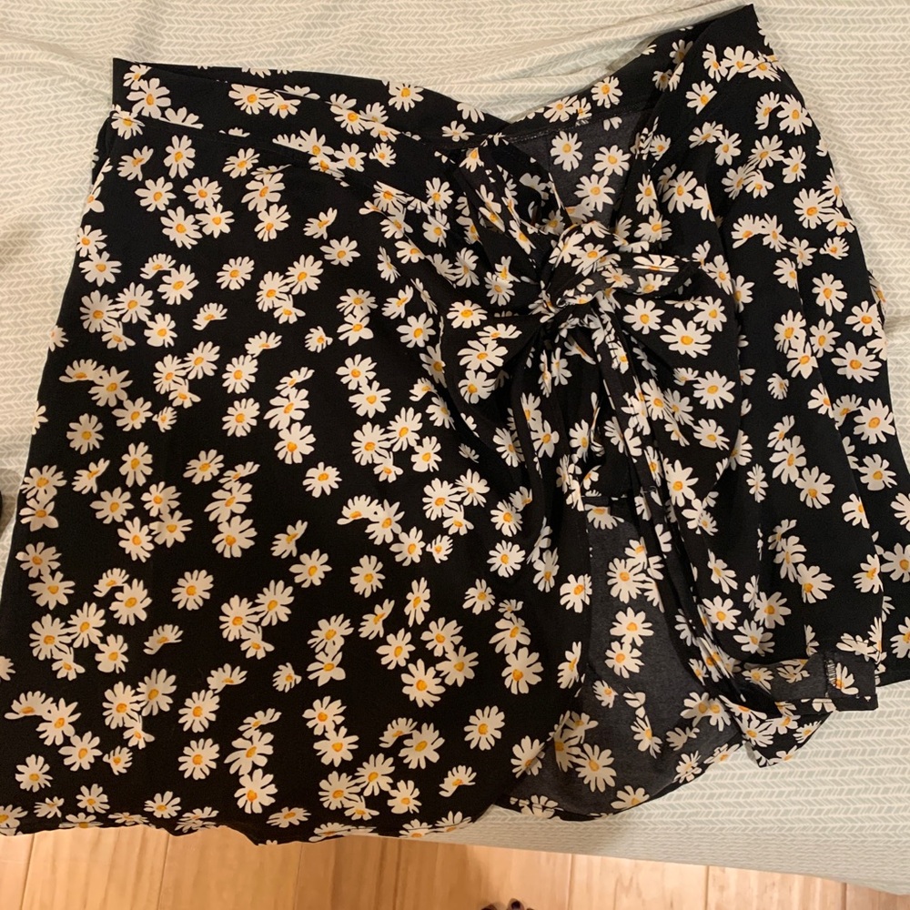 Floral wrap mini skirt